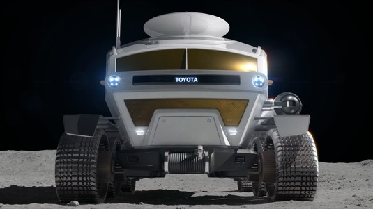 Lunární elektromobil Toyota