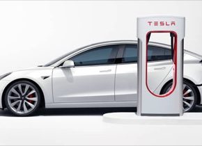 auto nabíjecí stanice Tesla Supercharger