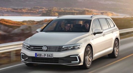auto Volkswagen Passat GTE Plug-In Hybrid