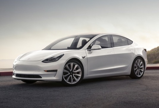 elektromobil Tesla Model 3