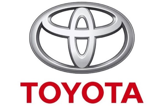 auto Toyota logo vývoj elektromobilů Subaru