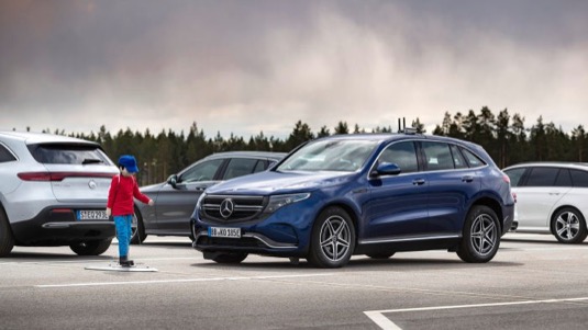 Elektromobil Mercedes-Benz EQC 500 4MATIC