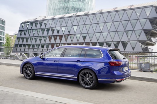 auto plug-in hybrid Volkswagen Passat GTE