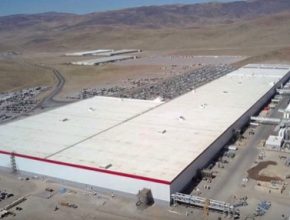 auto gigatovárna 1 Tesla Reno Nevada