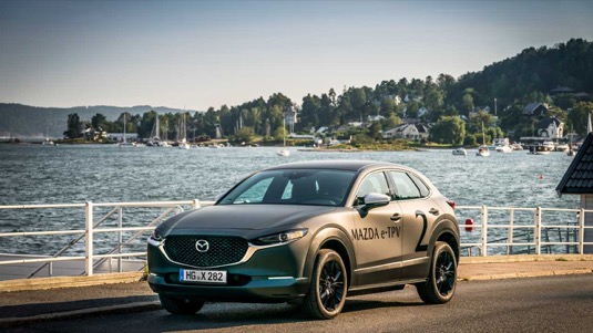 auto Mazda elektromobil e-TPV