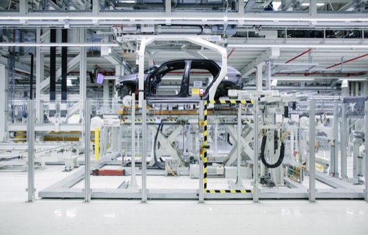 V Cvikově vzniká největší a nejproduktivnější závod na výrobu elektromobilů v Evropě. 400 předsériových vozů ID.3 bylo již vyrobeno.
