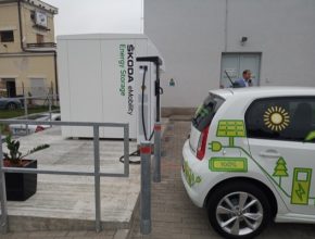 Škoda Auto Podbabská energetické úložiště
