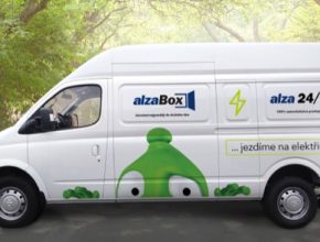 Elektrická dodávka Maxus EV80 od čínské společnosti SAIC nabízí nákladový prostor 10,2 až 11,5 m3. Měří 5700 mm na délku, 1998 mm na šířku a 2345 mm na výšku, rozvor činí 3850 mm. Uveze až 955 kg nákladu a ujede v běžném provozu kolem 180 km na jedno nabití.