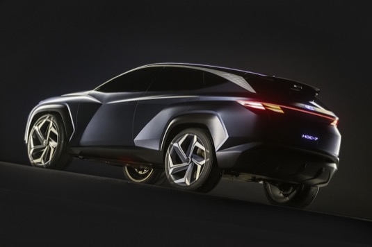 Vision T je sedmým koncepčním vozem designérského centra Hyundai, který ztělesňuje aktuální designérský styl společnost Hyundai Motor Company