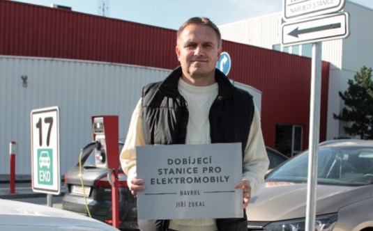 Také letos Brno rozdělí 35 milionů z participativního rozpočtu. Peníze půjdou tam, kam budou Brňané chtít. Jedním z návrhu je síť nabíjecích stanic.