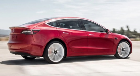 auto elektromobily Tesla Model 3
