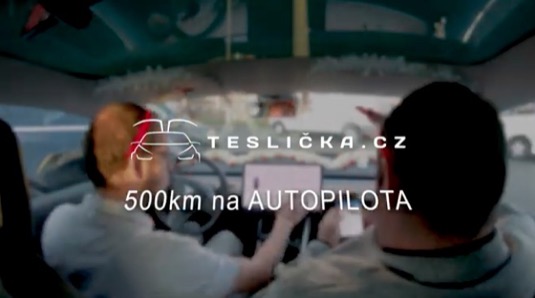 auto elektromobil Teslicka.cz Tesla Model 3 500 km na autopilota