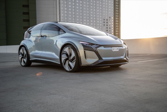 CES je jedním z největších odborných veletrhů zábavní elektroniky na světě a pravidelně se na něm objevují budoucí trendy. Letošní ročník CES se koná od 7. do 10. ledna 2020 v Las Vegas.