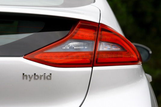 hyundai ioniq hybrid