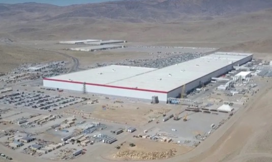 auto Tesla Gigafactory 1 Gigatovárna 1 výroba 2020 rozšíření