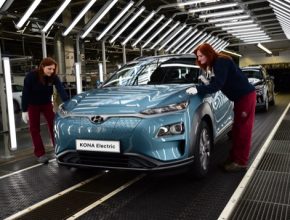 Zahájením elektromobilů Hyundai Kona Electric v Česku dosáhne automobilka výrazného zkrácení dodacích lhůt vozů Kona Electric v Evropě