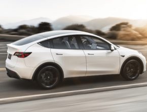 auto elektromobil Tesla Model Y