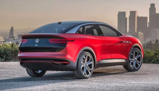 auto elektromobil Volkswagen ID.4 Crozz
