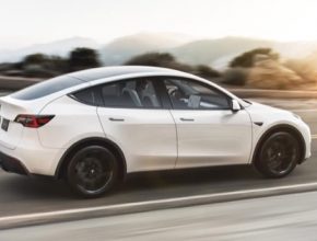 auto elektromobil Tesla Model Y