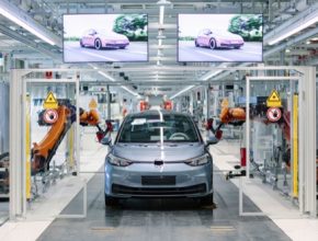 auto výroba elektromobilu Volkswagen ID.3 v továrně Zwickau (Cvikov)