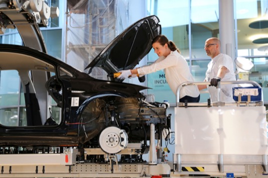 auto elektromobil výroba Volkswagen e-Golf