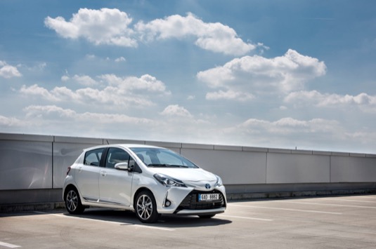 Hybridní vozy předčily v hodnocení britského magazínu What car? co do spolehlivosti elektromobily.