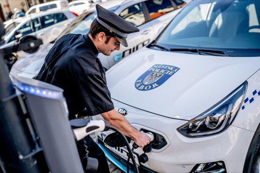 Elektromobil Kia e-Niro v policejním provedení