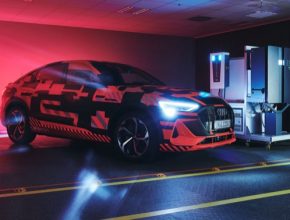 auto elektromobil Audi e-tron