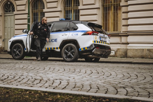 Hybrid Toyota jako vůz městské policie Jaroměř