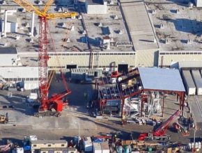 Tesla tvrdí, že nový licí stroj v továrně ve Fremontu je největší na světě. Podobný ale připravuje také pro Gigatovárnu Berlín, nejspíš i Šanghaj a další své provozy.