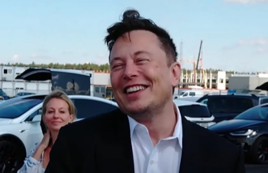 auto elektromobily Elon Musk Tesla Gigatovárna Berlín