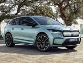 auto elektromobil Škoda Enyaq iV