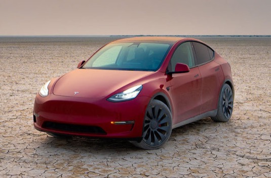auto elektromobil Tesla Model Y