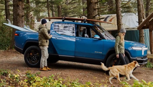 elektromobil Rivian R1T