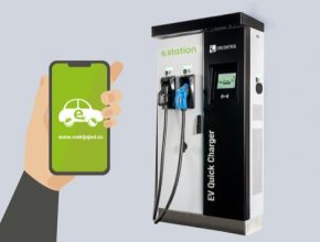 Nabíjecí stanice Raption o výkonu DC 50 kW a AC 22 kW je k dispozici všem elektromobilistům, jak registrovaným, tak neregistrovaným. K dispozici jsou koncovky CCS, CHAdeMO a Mennekes Type 2.