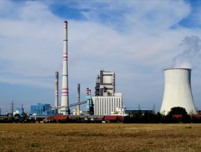 Stovky tisíc Pražanů a Středočechů si v budoucnu budou užívat klimaticky přívětivější teplo a horkou vodu. Místo uhlí zajistí teplo domovů nejen v metropoli ekologičtější plyn, biomasa a energetické využití odpadů.