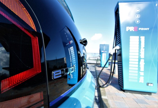 Dobíjecí stanice PREpoint se nacházejí především v Praze a postupně přibývají na celém území České republiky.