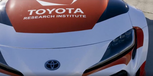 Testovací vůz Toyota Research Institute