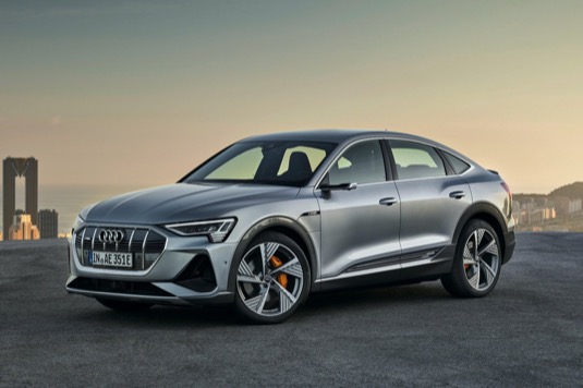 Elektromobil Audi e-tron Sportback z roku 2020