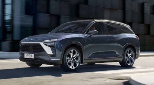 auto elektromobil NIO ES8