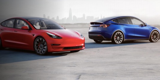 auto elektromobily Tesla Model 3 a Model Y