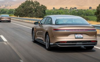 Elektromobily Lucid Air už se prohánějí po kalifornských silnicích, zatím ale pouze jako testovací vozy. foto: Lucid Motors