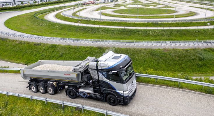 Daimler Truck obdržel homologaci pro silniční provoz nákladního vozidla s palivovými články