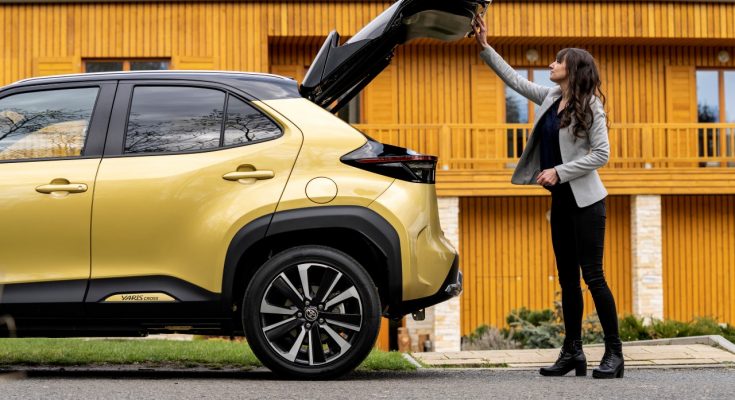 Nová Toyota Yaris Cross, které se zatím za letošek v Evropě prodalo 4491 kusů, z toho 4410 hybridů. foto: Toyota