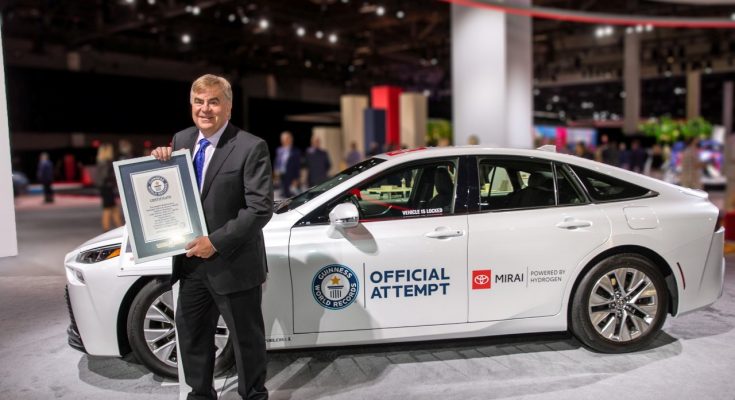 Auto na vodík Toyota Mirai má za sebou další rekord. foto: Toyota