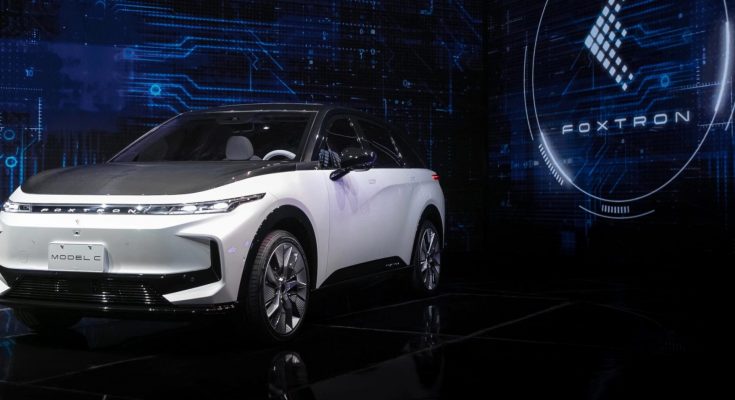Nově představený elektromobil Foxtron Model C. foto: Foxconn