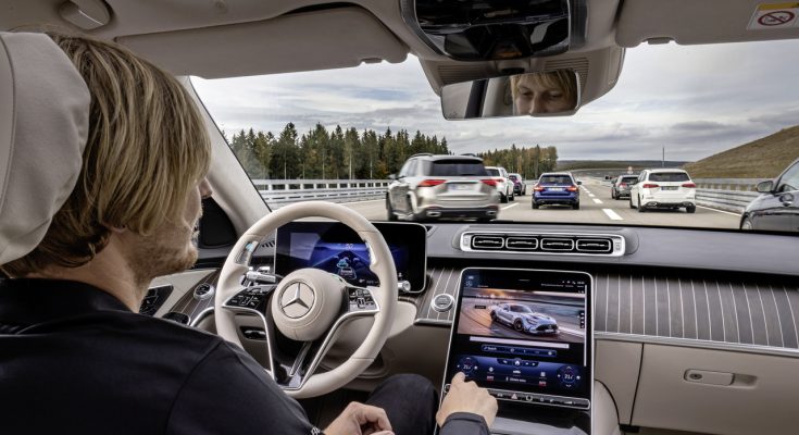 Systém autonomního řízení 3. úrovně Mercedes Drive Pilot bude nejprve dostupný na 13 000 km německých dálnic. foto: Mercedes-Benz