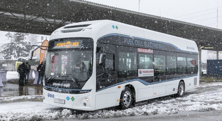 Vodíkový autobus ve Vídni. © M. Helmer
