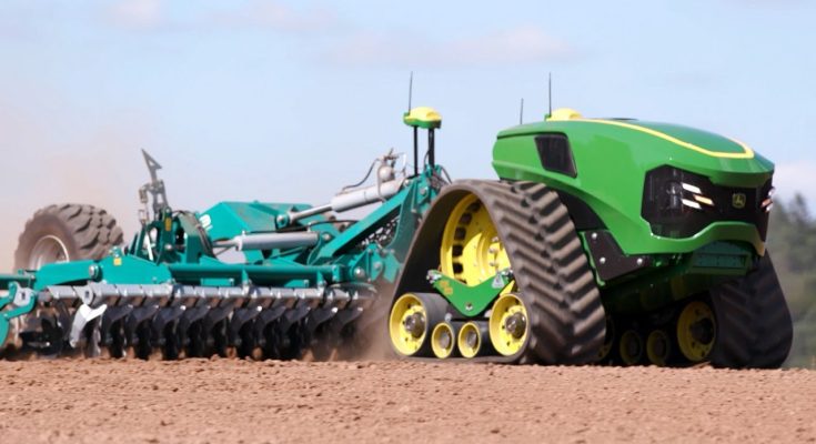 Takhle si před pár lety John Deere představoval budoucnost zemědělské techniky: autonomní elektrický traktor. foto: John Deere