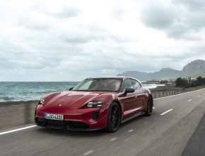 Elektromobilu Porsche Taycan se v roce 2021 dodalo 41 296 kusů. foto: Porsche